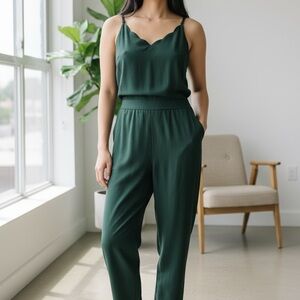 NWT Berthie Paris Elegant Green Jumpsuit Size S